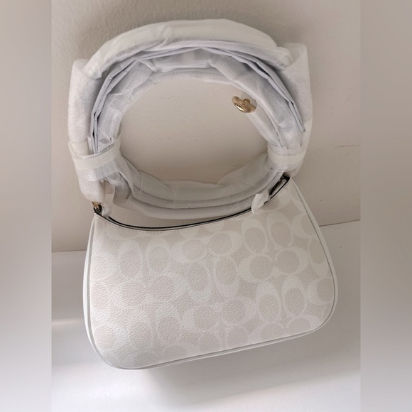 NWT Coach Teri Shoulder Bag  & Detached Strap - Picture 13 of 16